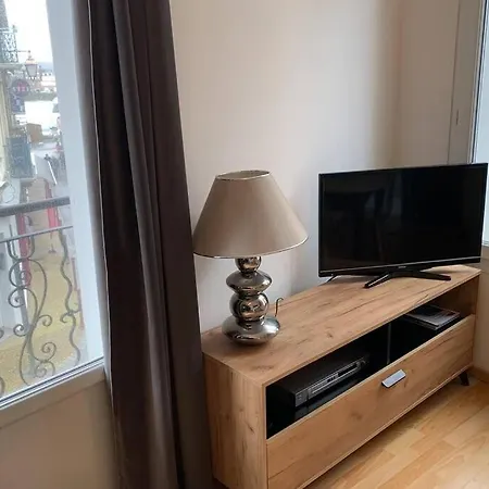 Le Balcon De Notre Dame - Locations Isahora ル・トレポール