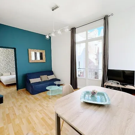 Apartment Le Balcon De Notre Dame - Locations Isahora